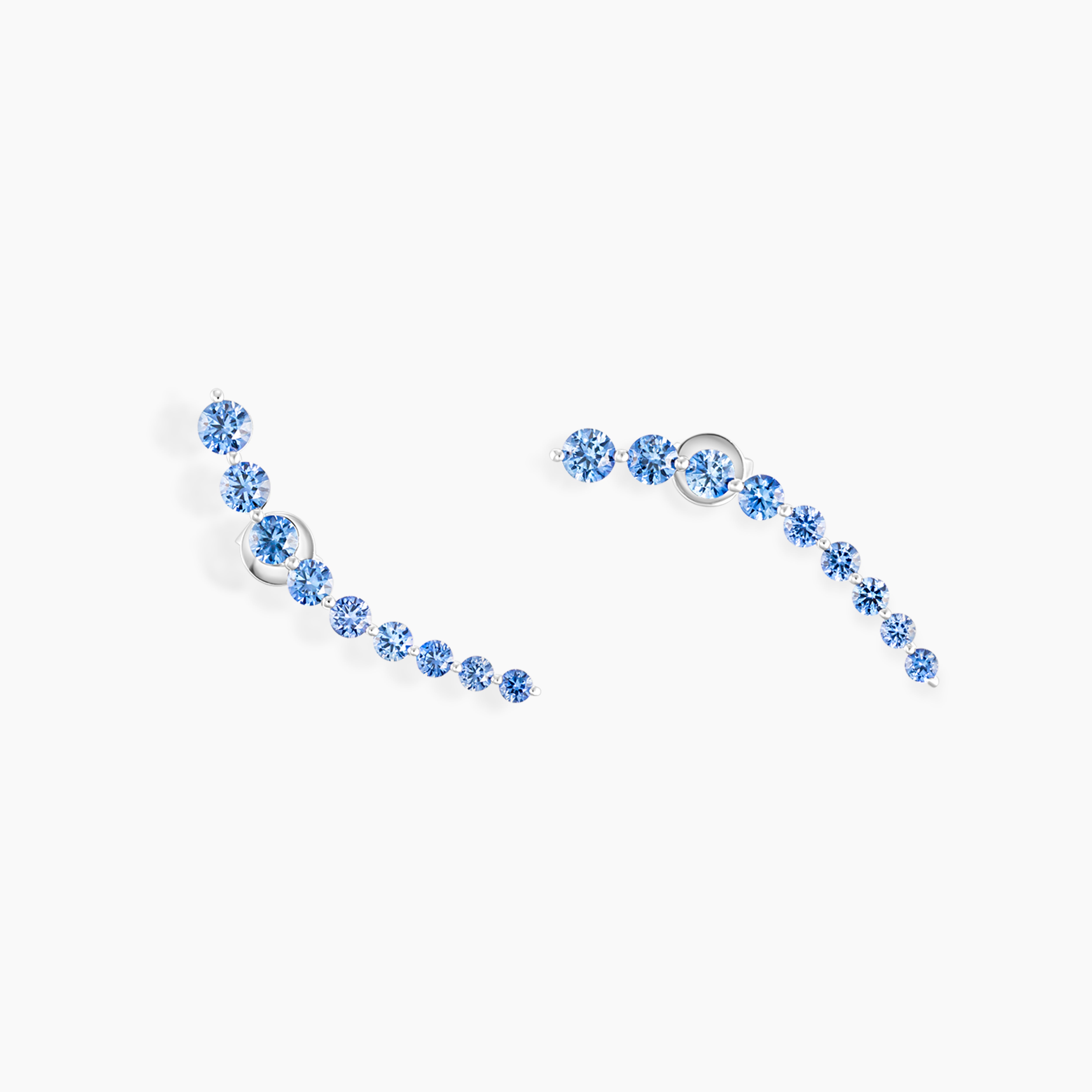 Saphir Curved Ohrringe Serene